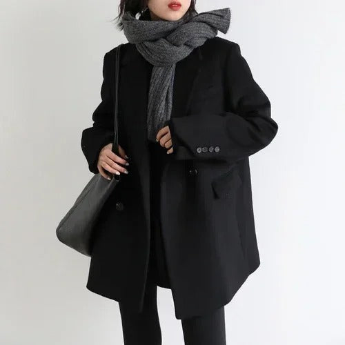Sali | Mid-length wool coat