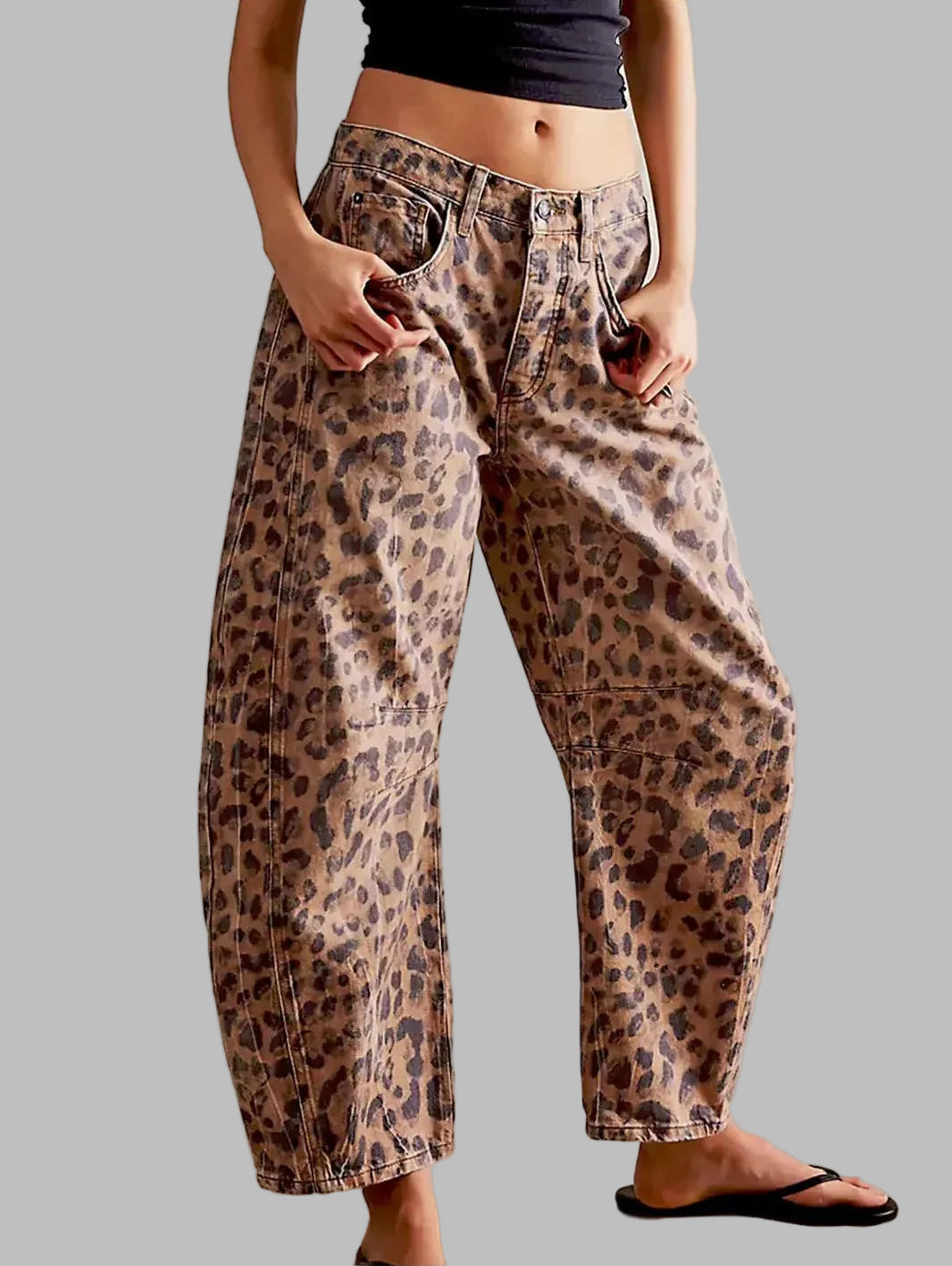 Barrel Jeans with Leopard Pattern