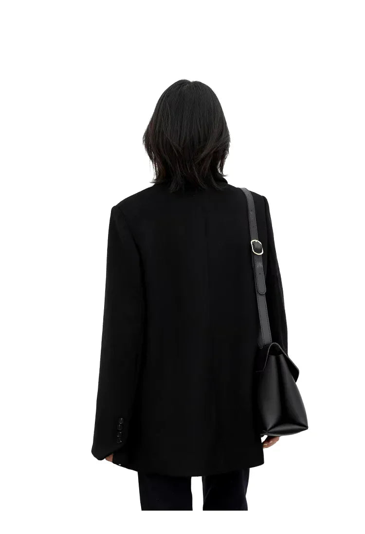 Sali | Mid-length wool coat