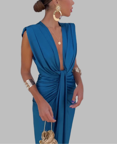 KELSEY | STYLISH PLEATED DRESS