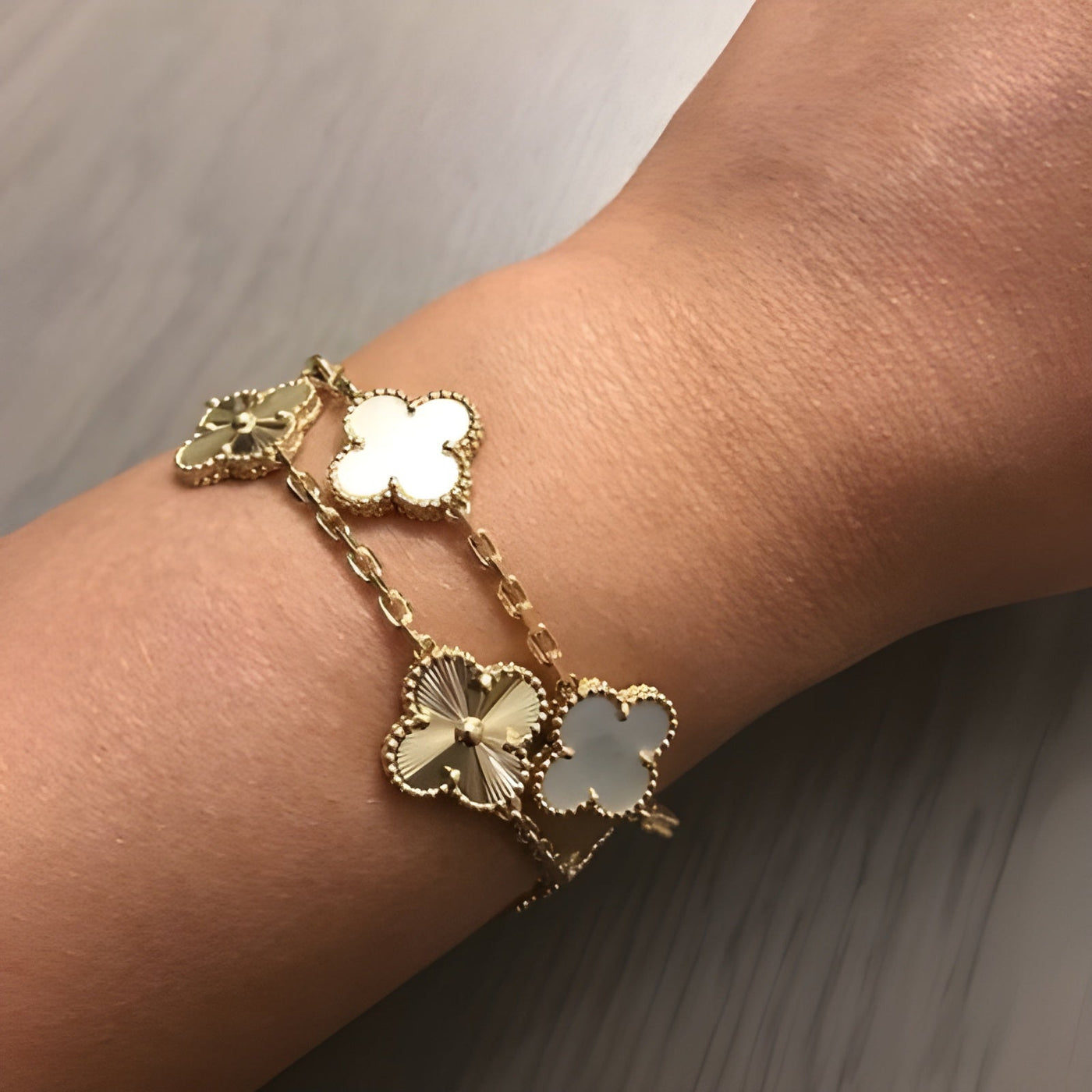 FLORAL BEAUTY BRACELET | WHITE