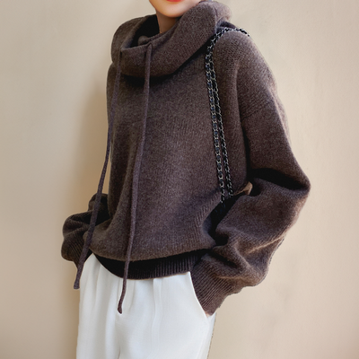 Astrid | Women's sweater with luxurious polo collar