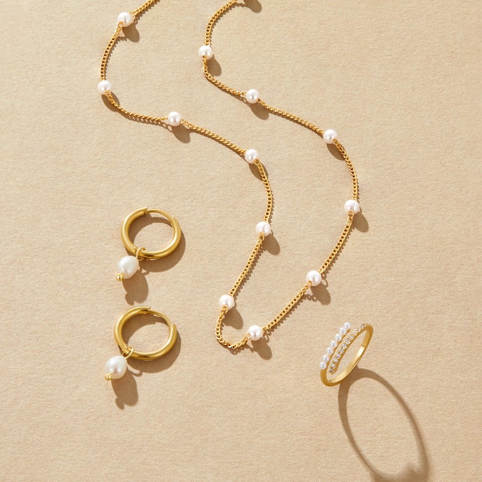 SERENITY | ELEGANT PEARL EARRINGS